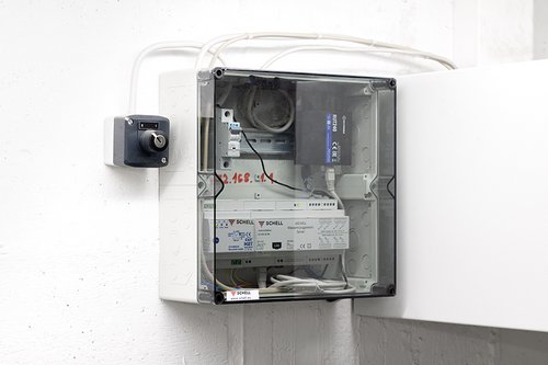 Close-up of the SWS server at the small sports centre in Freudenstadt. Close-up of the SWS server at the small sports centre in Freudenstadt.