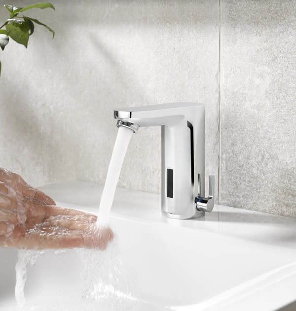 CELIS E electronic wash basin taps